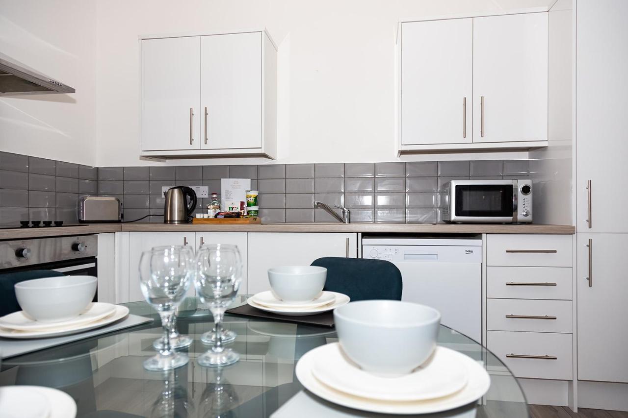 Alexander Apartments Central นิวคาสเซิล อะพอน ไทน์ ภายนอก รูปภาพ